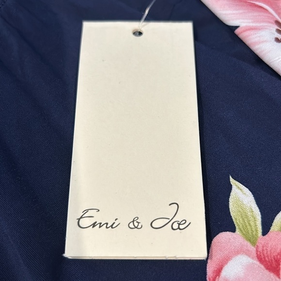 NWOT “Emi & Joe” Navy Hi Lo Ruffled Hem Knit Pink Floral Design Skirt - Picture 6 of 6